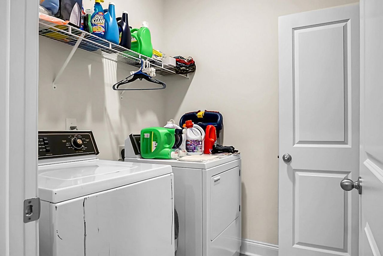 736 E Randolph Street Photo 34