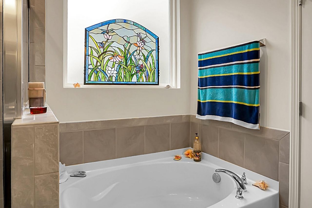 736 E Randolph Street Photo 36