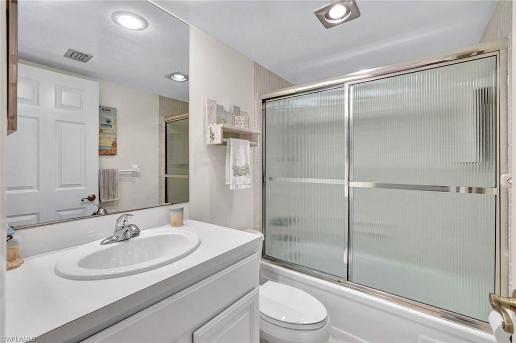 325 Charlemagne Blvd, Unit C204, Naples, FL 34112 Photo