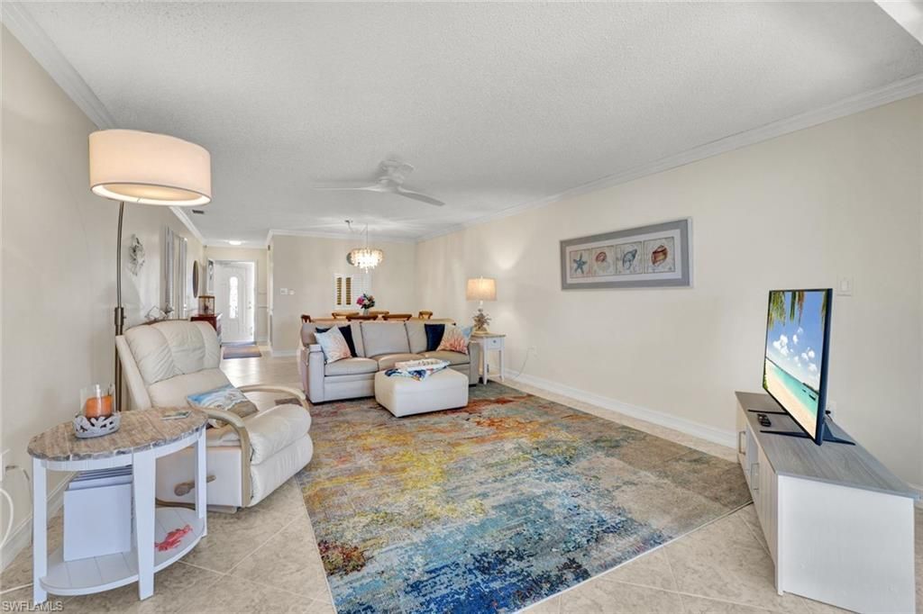 325 Charlemagne Blvd, Unit C204, Naples, FL 34112 Photo