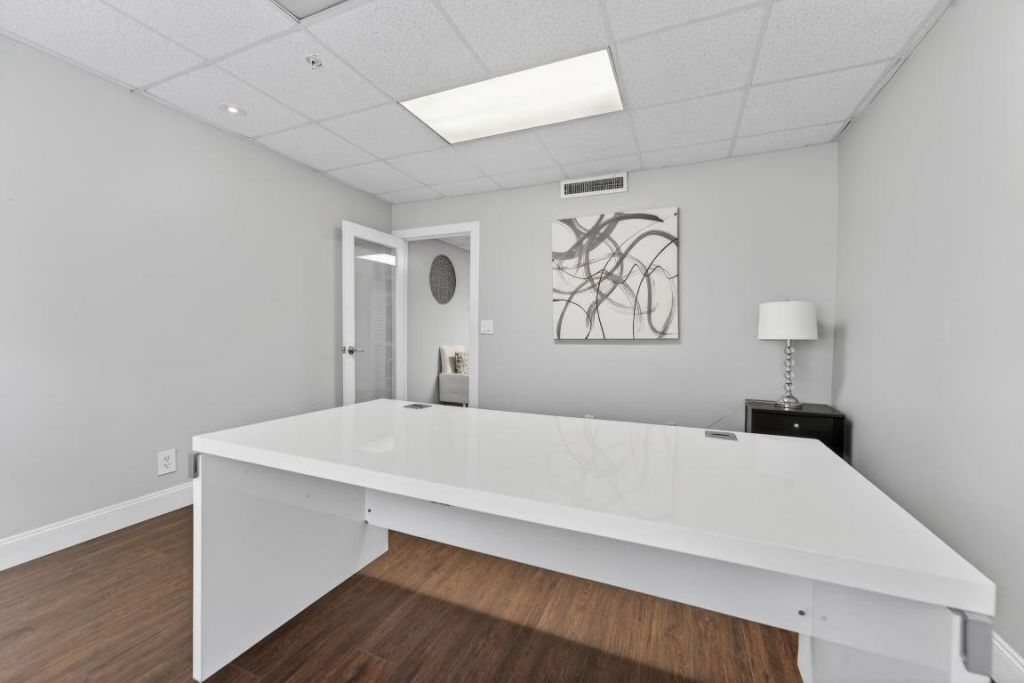 120 S Olive Avenue, Unit 303, West Palm Beach, FL 33401 Photo