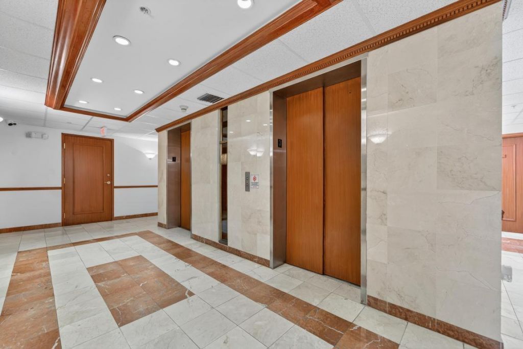 120 S Olive Avenue, Unit 303, West Palm Beach, FL 33401 Photo