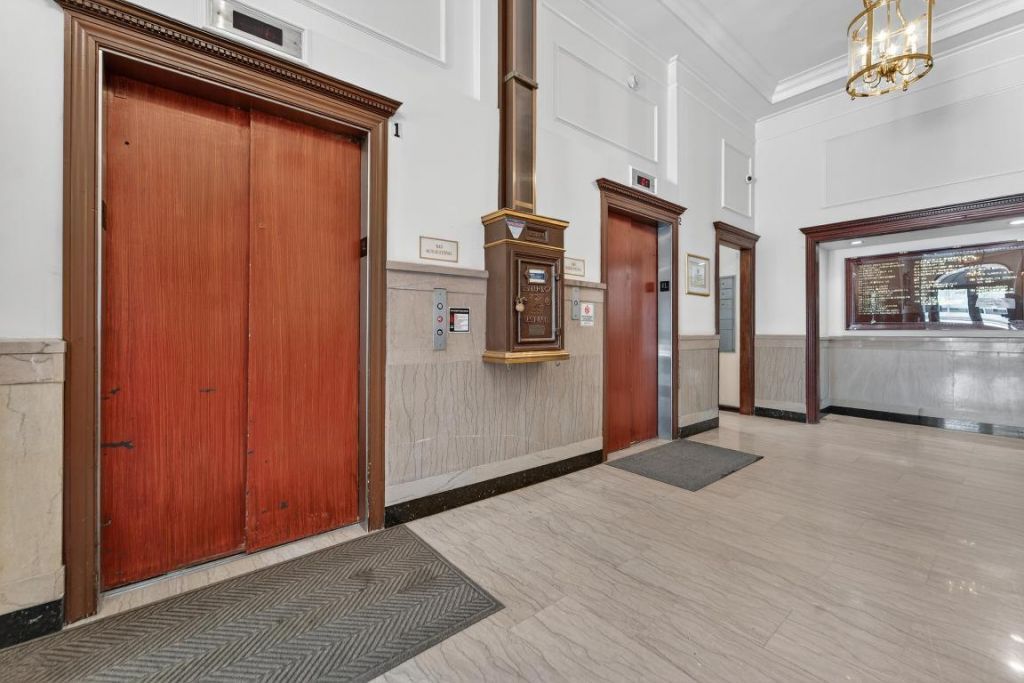 120 S Olive Avenue, Unit 303, West Palm Beach, FL 33401 Photo