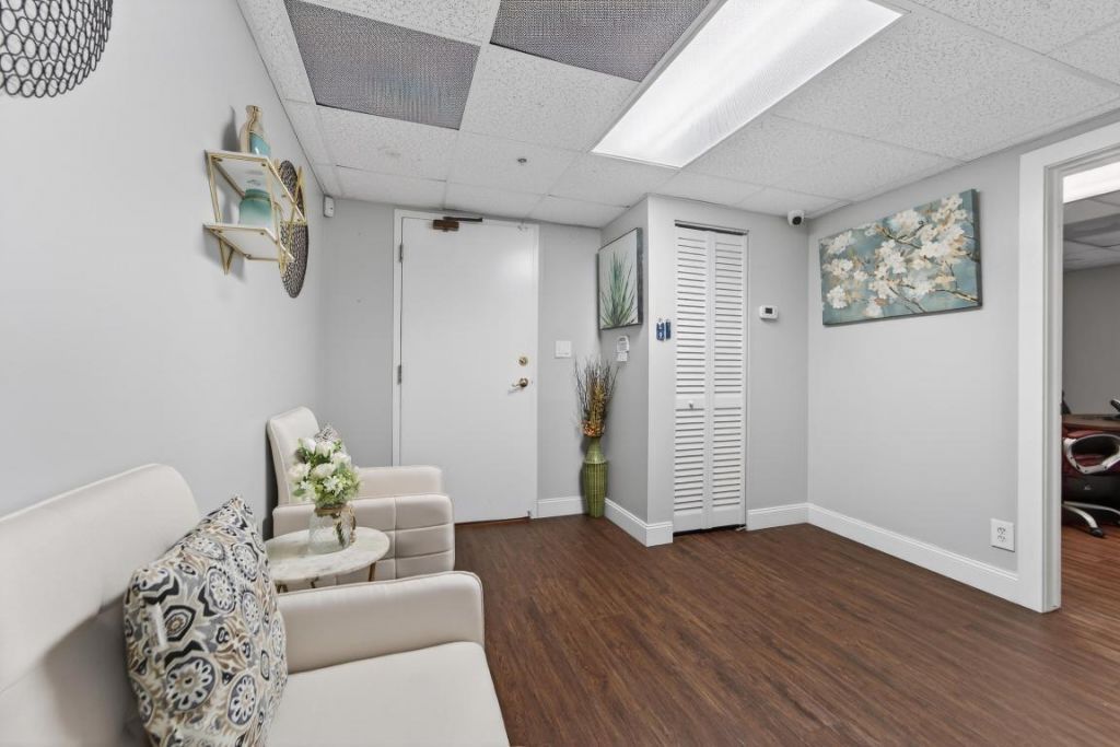 120 S Olive Avenue, Unit 303, West Palm Beach, FL 33401 Photo