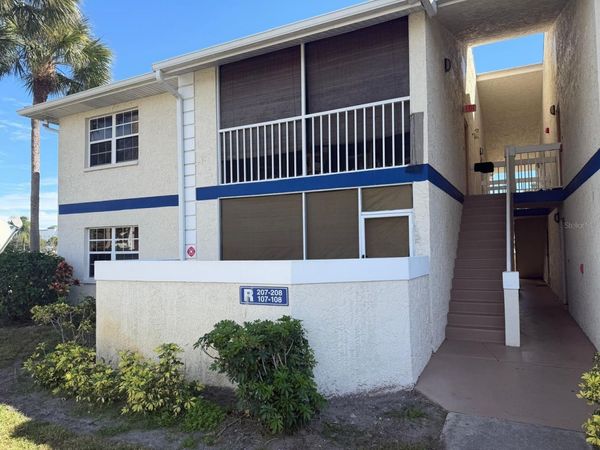 1531 SE ROYAL GREEN CIRCLE, Unit 107, PORT ST LUCIE, FL 34952