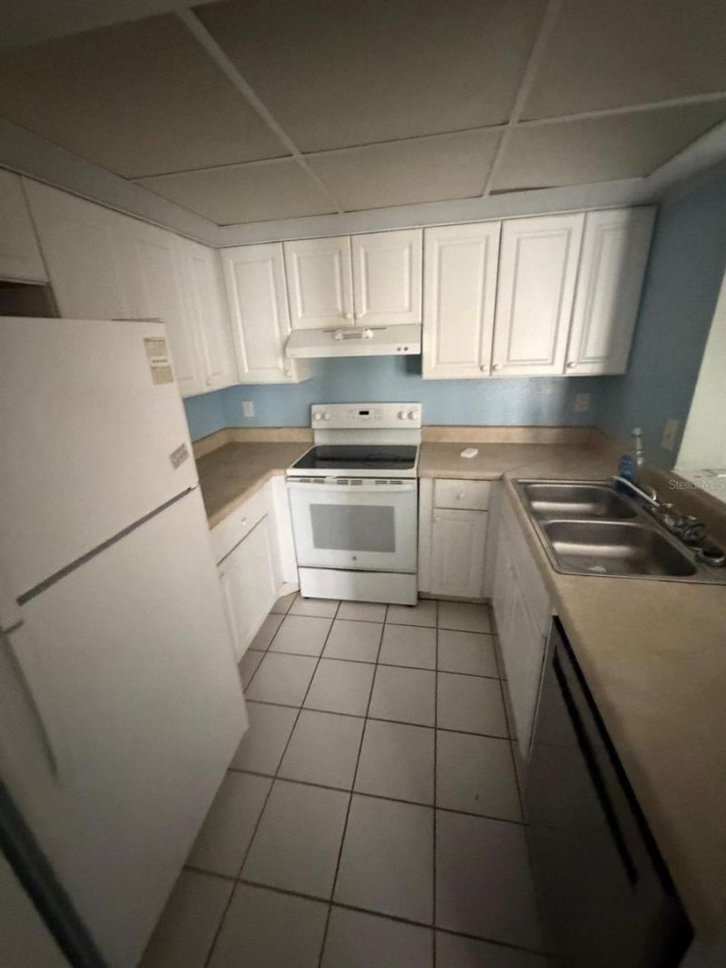 1531 SE Royal Green Circle, Unit 107, Port Saint Lucie, FL 34952 Photo