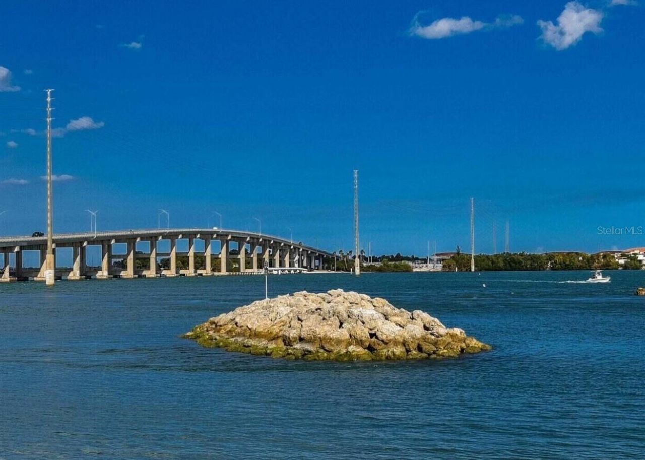 1531 SE Royal Green Circle, Unit 107, Port Saint Lucie, FL 34952 Photo