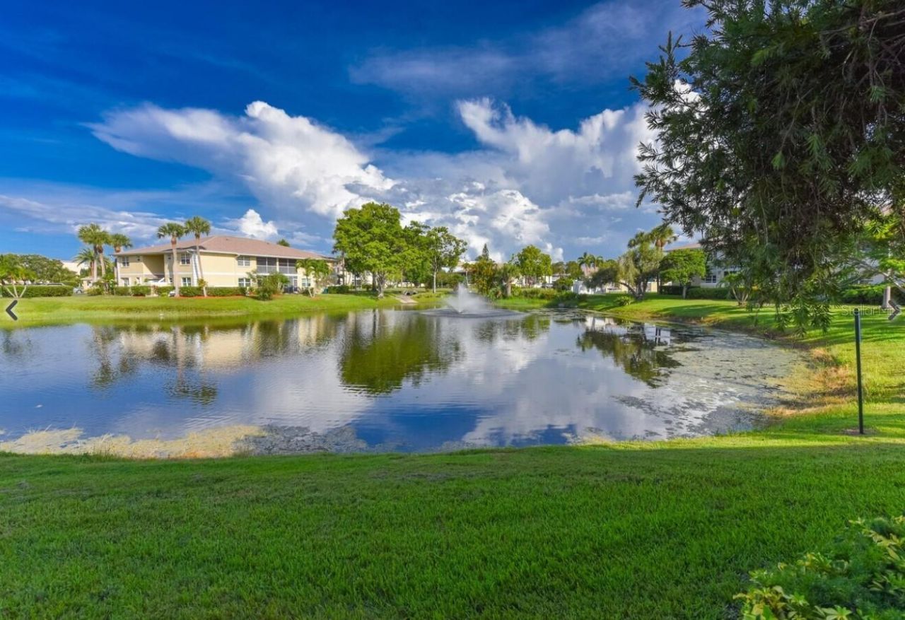 1531 SE Royal Green Circle, Unit 107, Port Saint Lucie, FL 34952 Photo