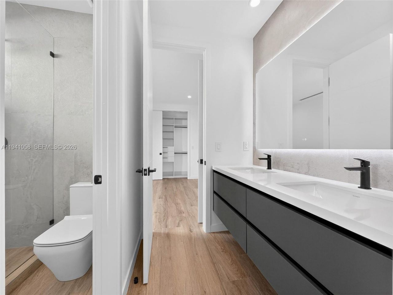 3084 Indiana St, Miami, FL 33133 Photo