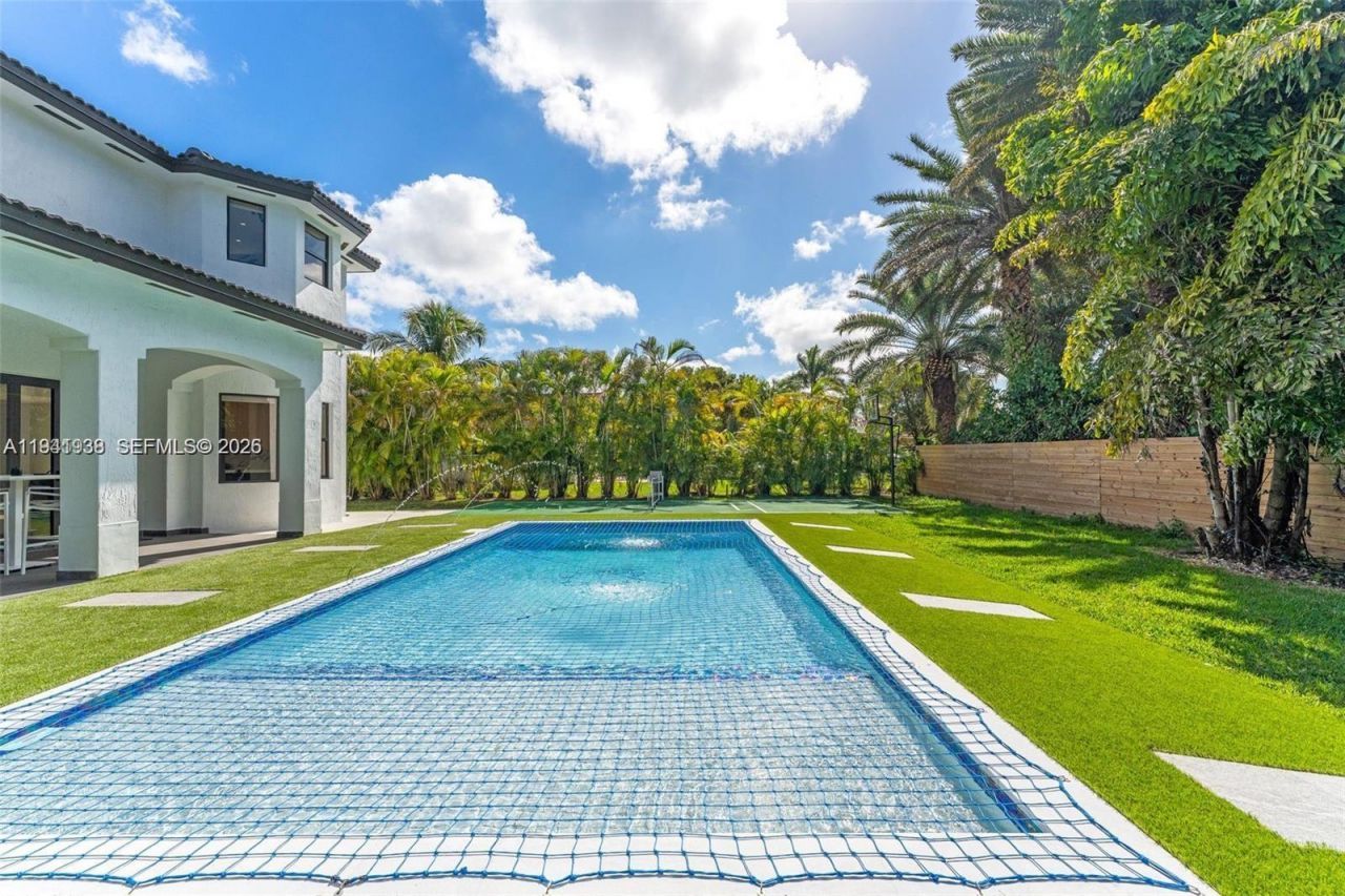 19246 SW 132nd Ave , Miami, FL 33177 Photo