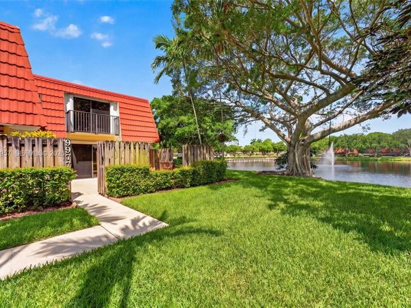 9977 NW 6th Ct, Unit 9977, Plantation, FL 33324