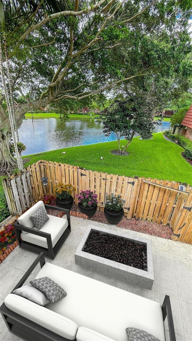 9977 NW 6th Ct, Unit 9977, Plantation, FL 33324 Photo