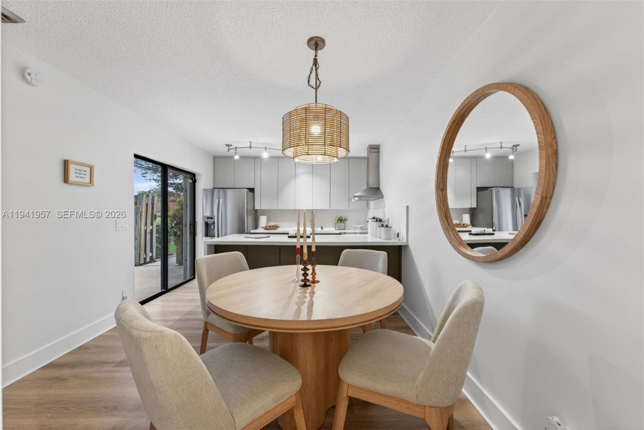 9977 NW 6th Ct, Unit 9977, Plantation, FL 33324 Photo
