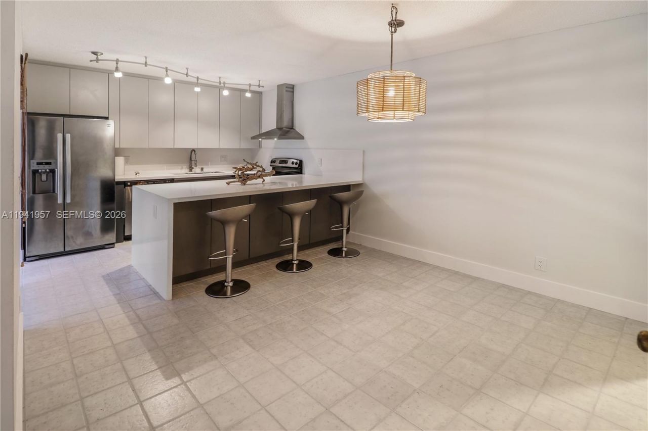 9977 NW 6th Ct, Unit 9977, Plantation, FL 33324 Photo