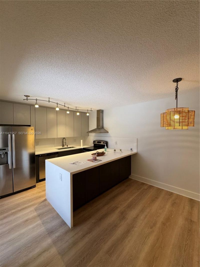 9977 NW 6th Ct, Unit 9977, Plantation, FL 33324 Photo