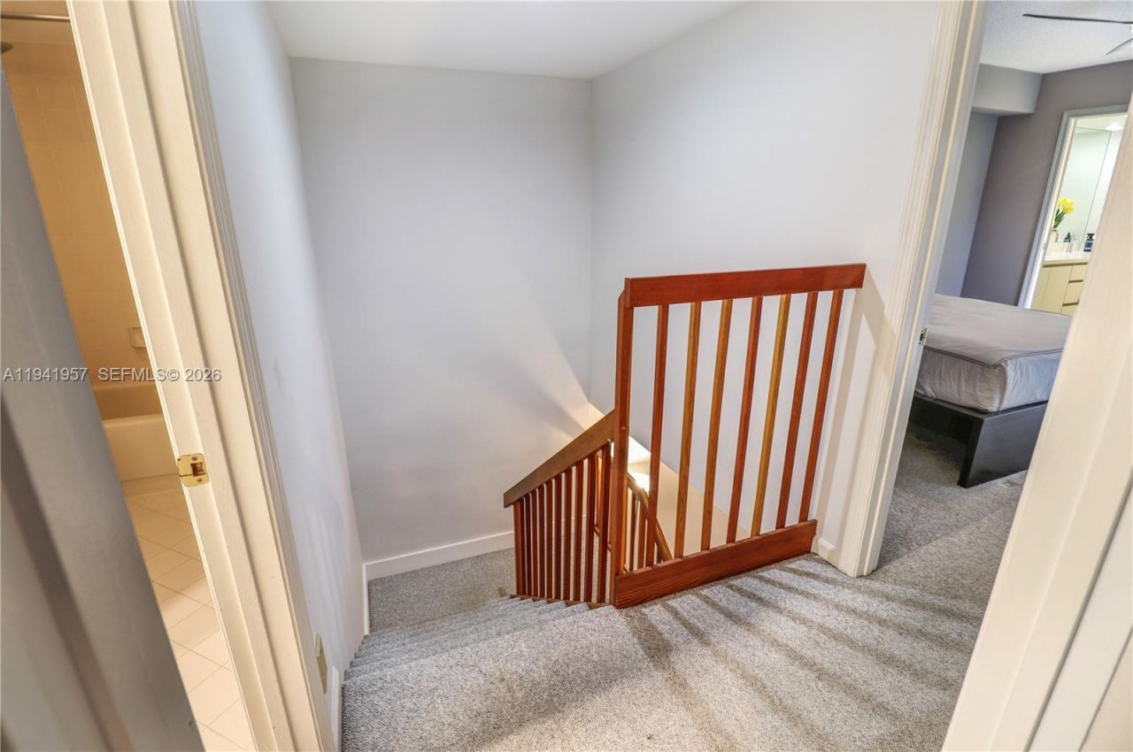 9977 NW 6th Ct, Unit 9977, Plantation, FL 33324 Photo