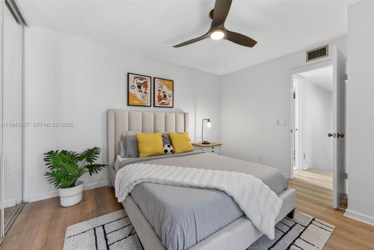 9977 NW 6th Ct, Unit 9977, Plantation, FL 33324 Photo