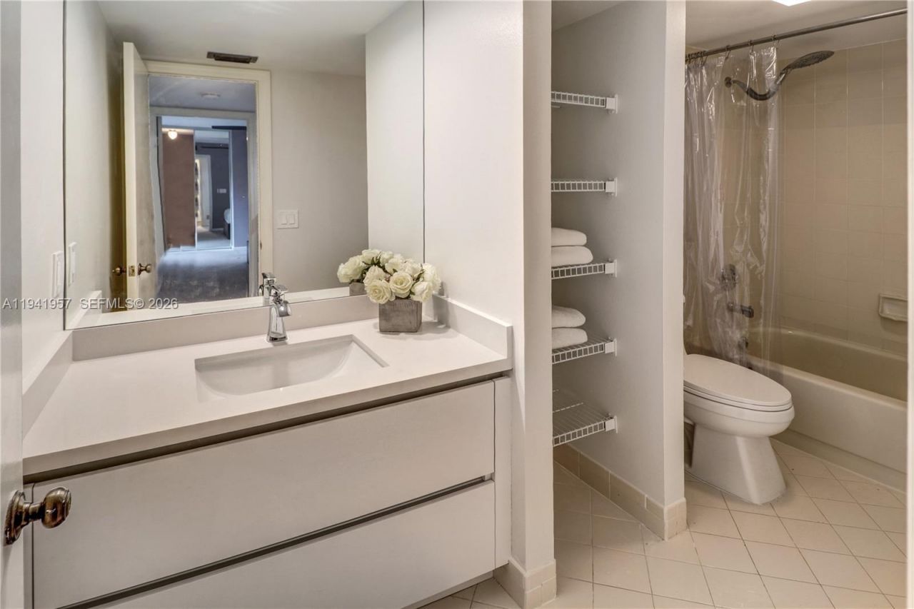 9977 NW 6th Ct, Unit 9977, Plantation, FL 33324 Photo