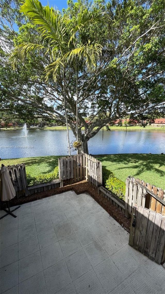 9977 NW 6th Ct, Unit 9977, Plantation, FL 33324 Photo