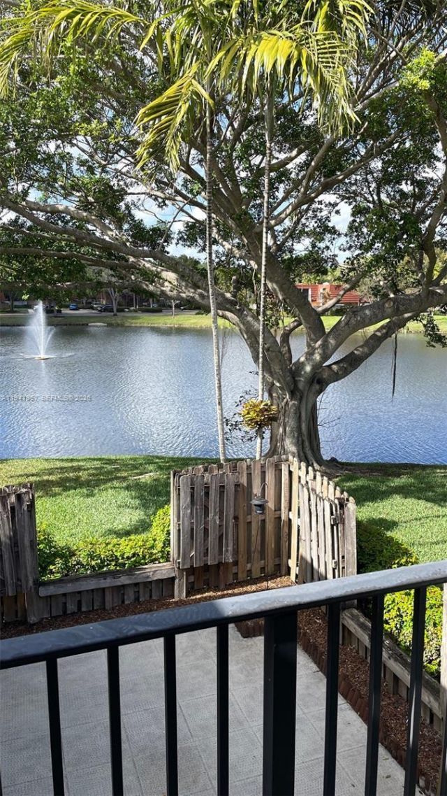 9977 NW 6th Ct, Unit 9977, Plantation, FL 33324 Photo