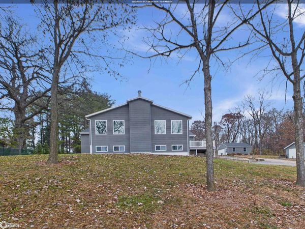 1513 N State Hwy 96, Hamilton, IL 62341