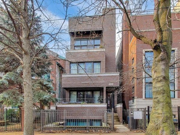 1044 N Wolcott Avenue, Unit 3, Chicago, IL 60622