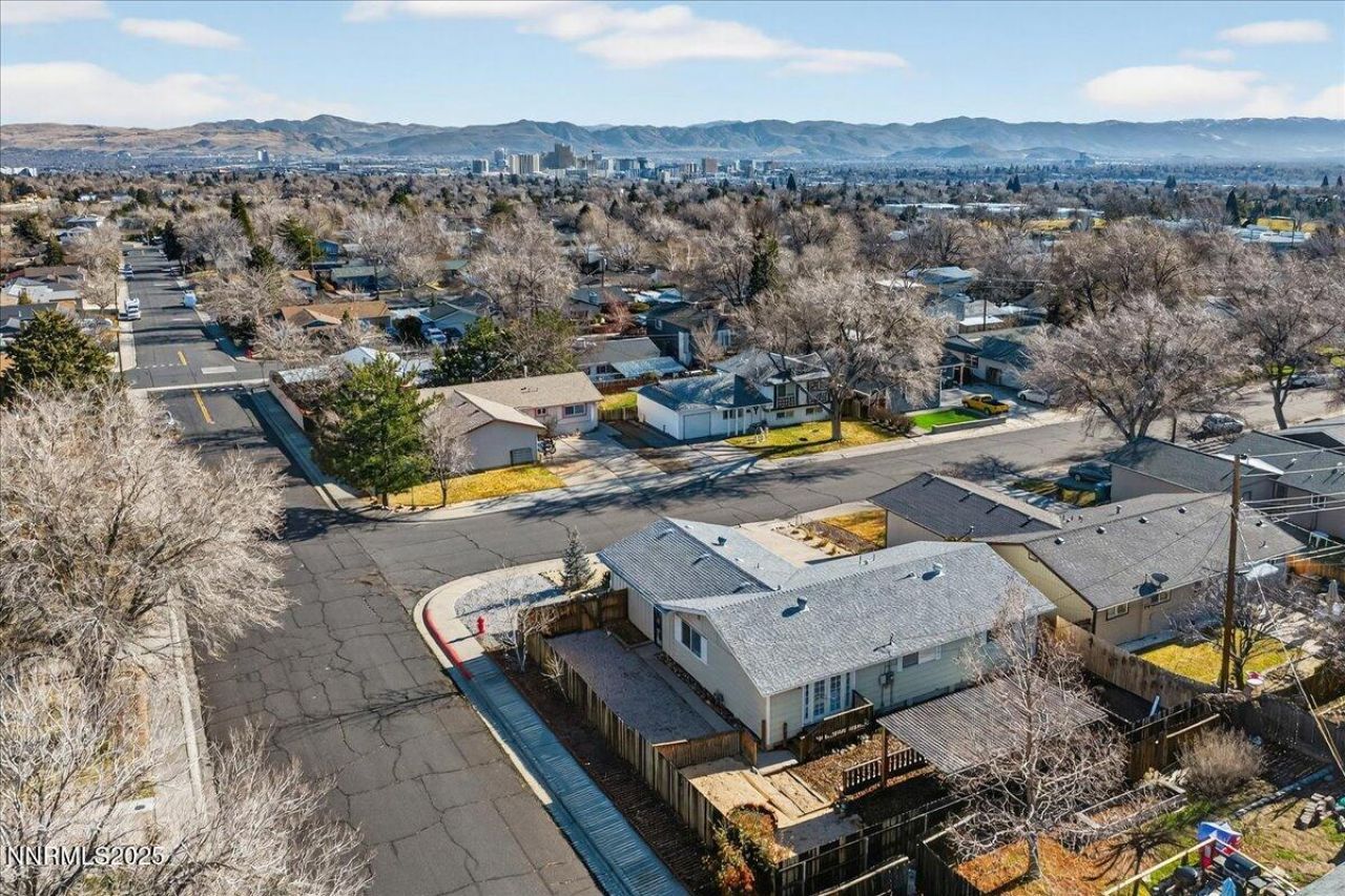 1495 Doric Drive, Reno, NV 89503 Photo