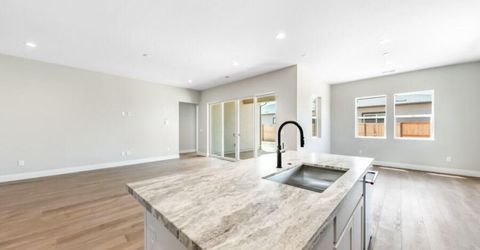 2157 High Lake Street, Unit Sage Meado, Sparks, NV 89436 Photo