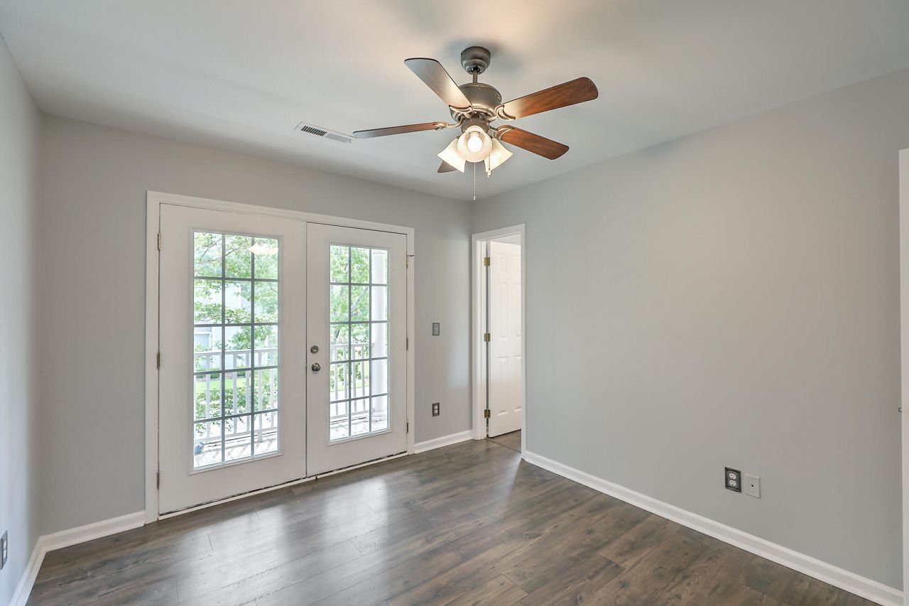 8983 Planters Row Lane Photo 20