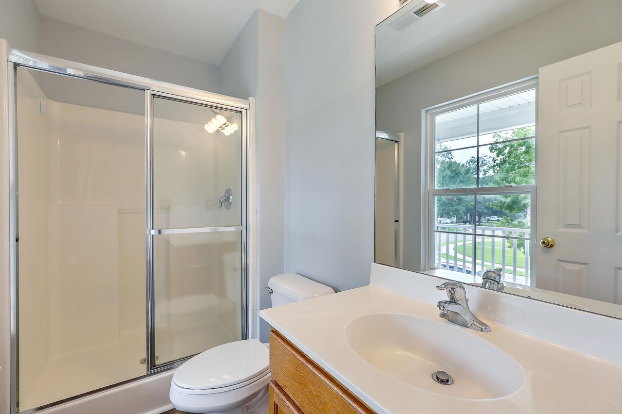 8983 Planters Row Lane Photo 22