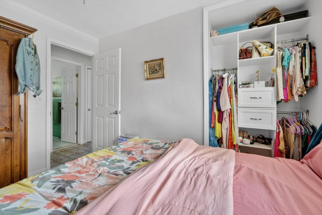 2105 Worthington Road, West Palm Beach, FL 33409 Photo