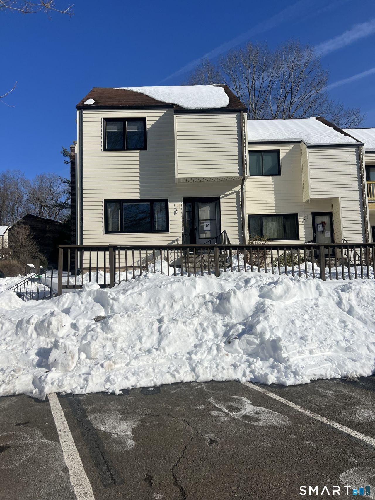 19 Hampton, Unit 19, Branford, CT 06405 Main Photo