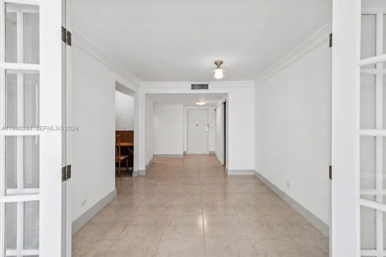250 174th St, Unit 1510, Sunny Isles Beach, FL 33160 Photo