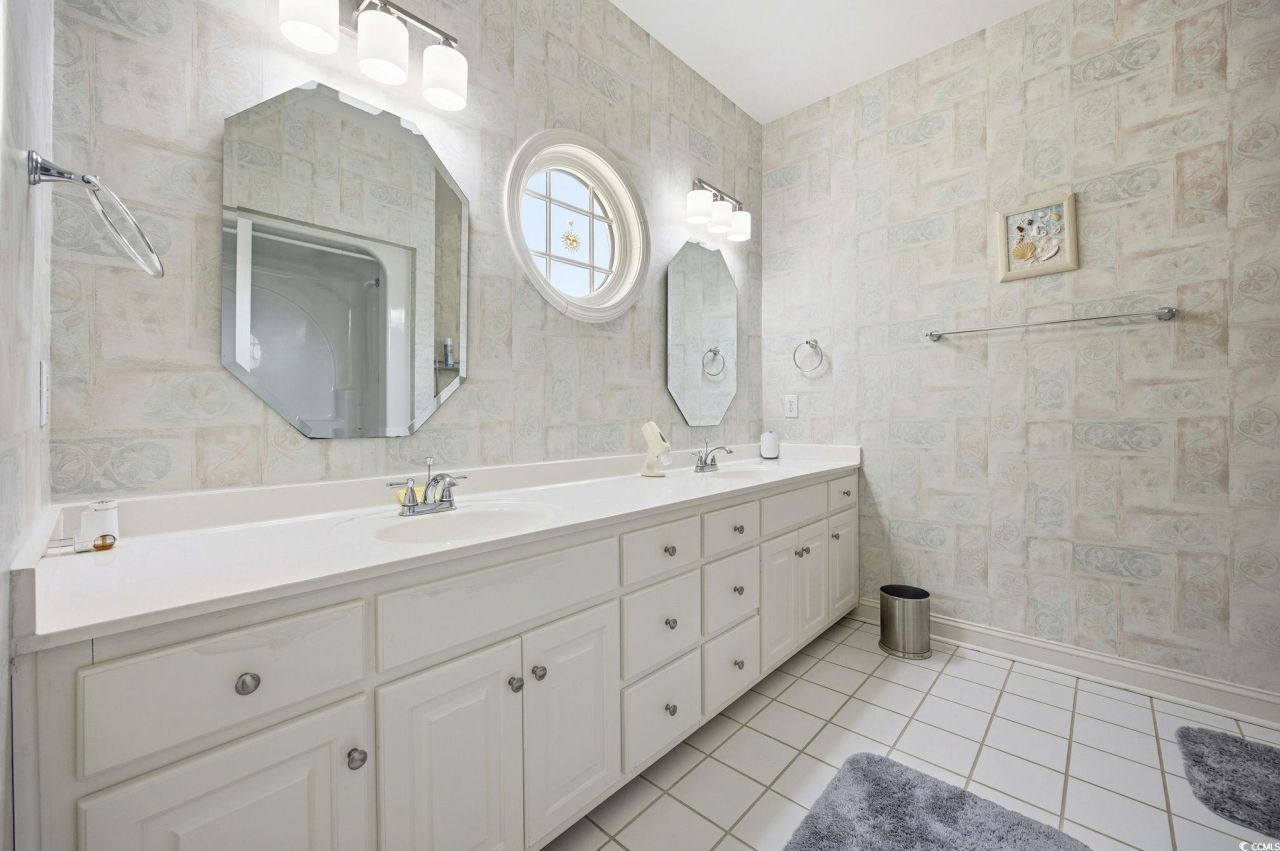 4306 Windy Heights Dr. Photo 22