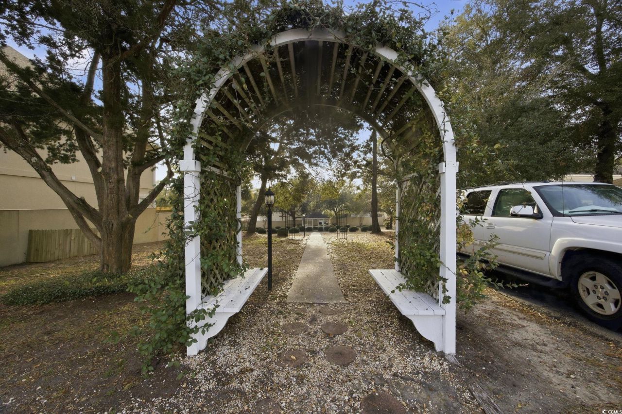 4306 Windy Heights Dr. Photo 32