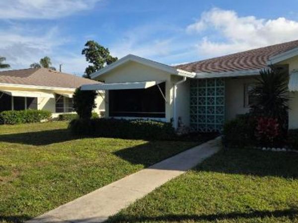 5042 Lakefront Boulevard, Unit A, Delray Beach, FL 33484