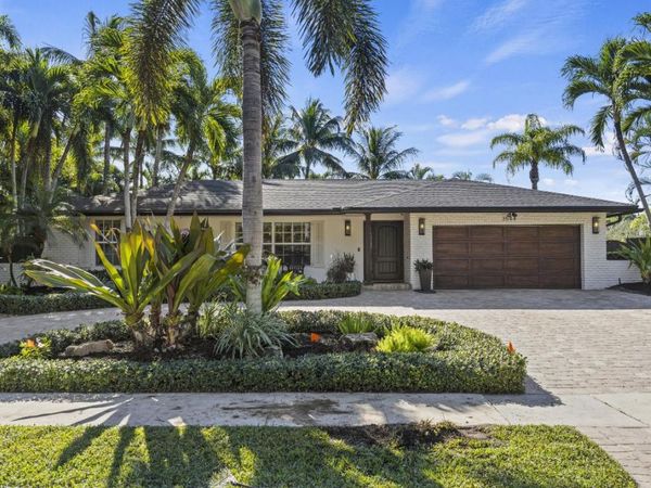 3544 Lakeview Drive, Delray Beach, FL 33445