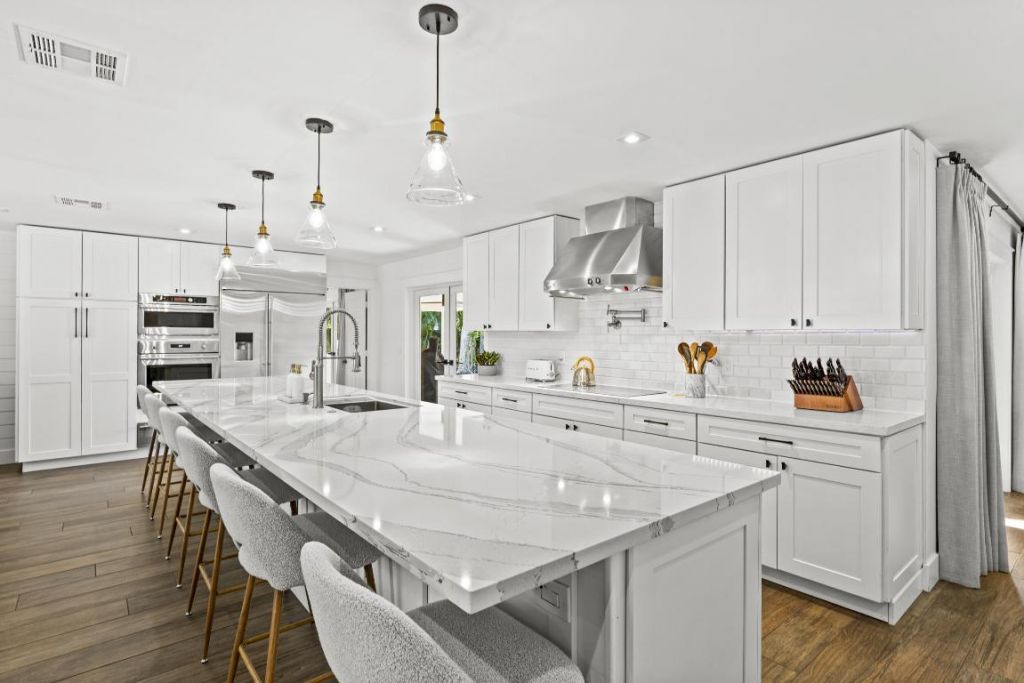 3544 Lakeview Drive, Delray Beach, FL 33445 Photo