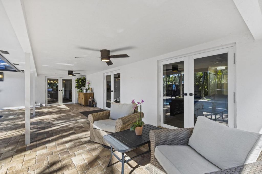 3544 Lakeview Drive, Delray Beach, FL 33445 Photo