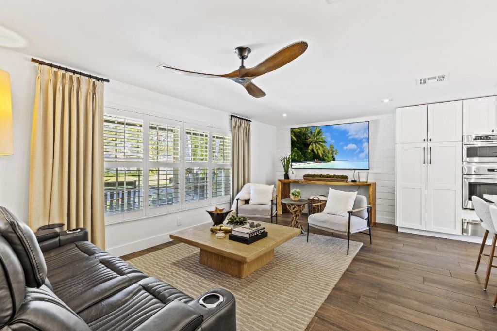 3544 Lakeview Drive, Delray Beach, FL 33445 Photo