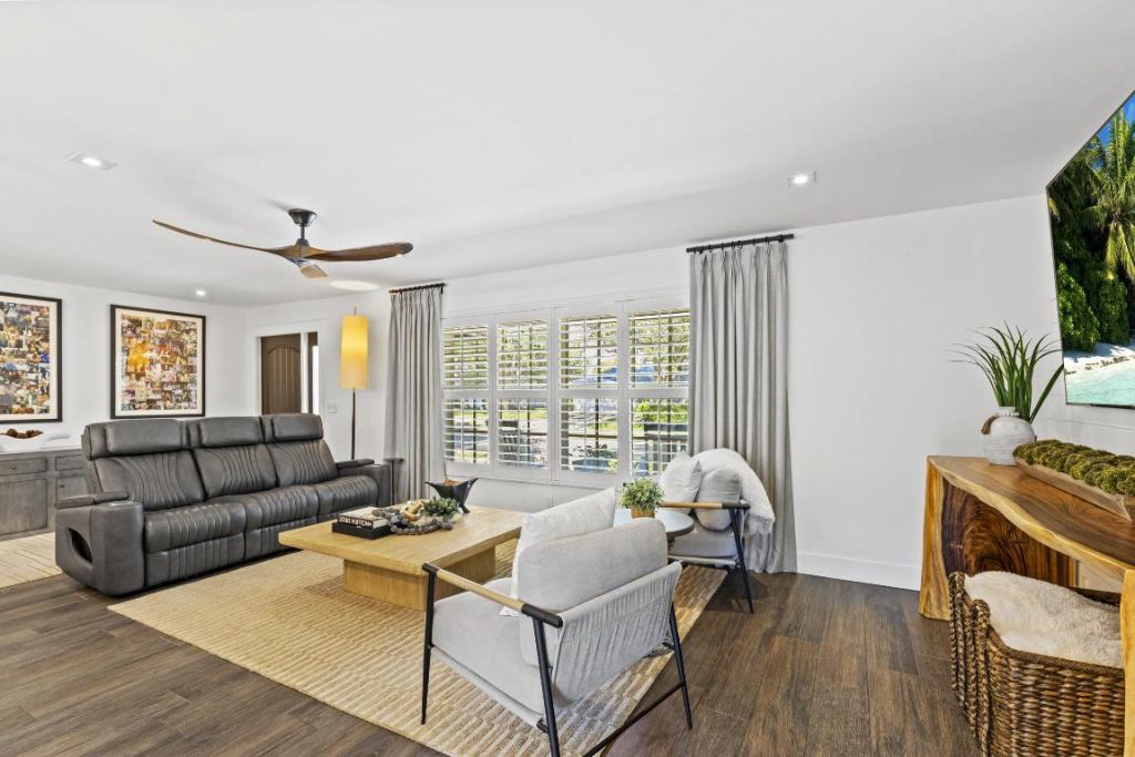 3544 Lakeview Drive, Delray Beach, FL 33445 Photo