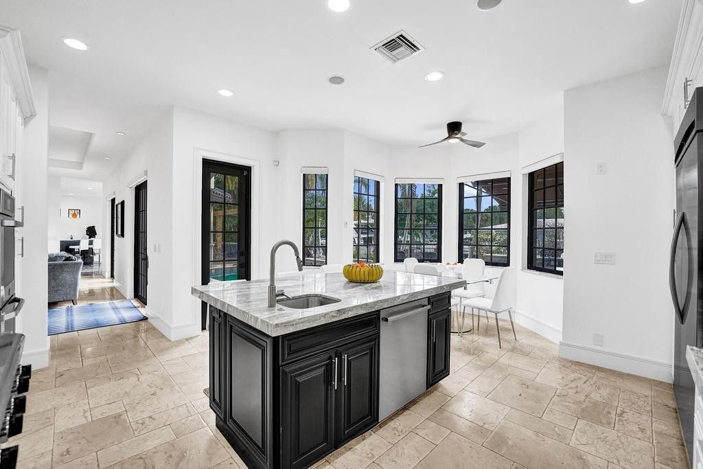 2340 NE 47th Street, Lighthouse Point, FL 33064 Photo