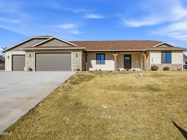 1852 W 7TH S Street, Snowflake, AZ 85937