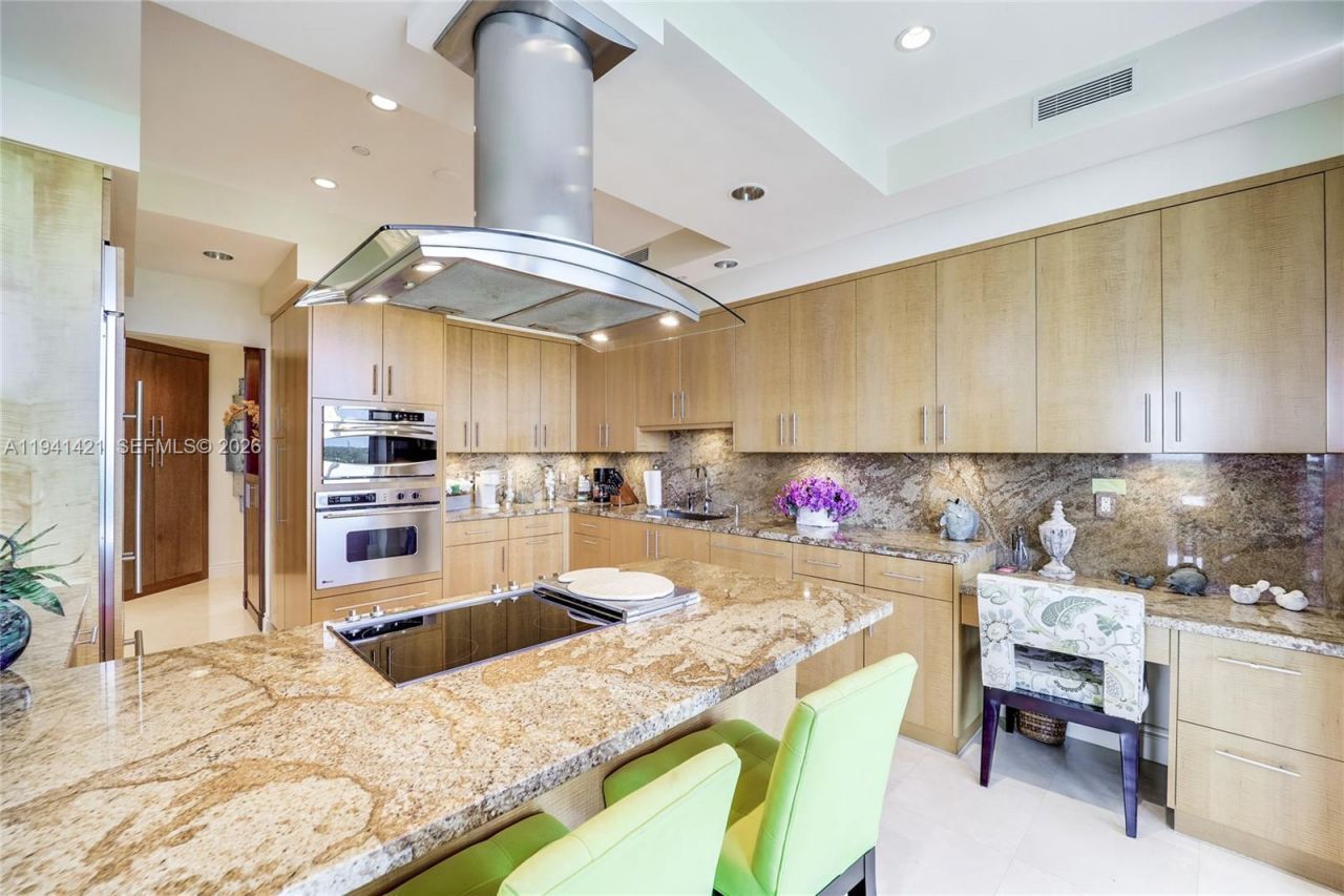 13611 Deering Bay Dr , Unit 1101, Coral Gables, FL 33158 Photo