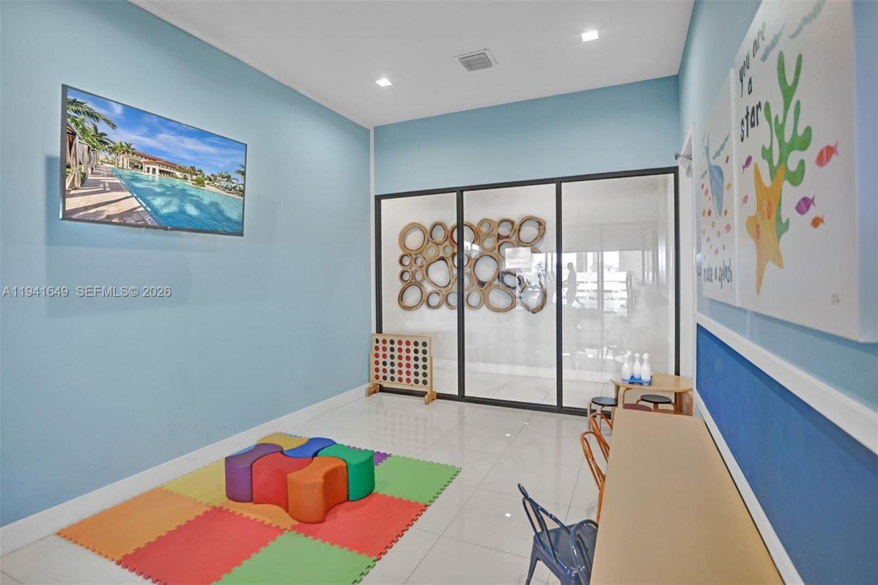 10025 W 32nd Ln, Hialeah, FL 33018 Photo