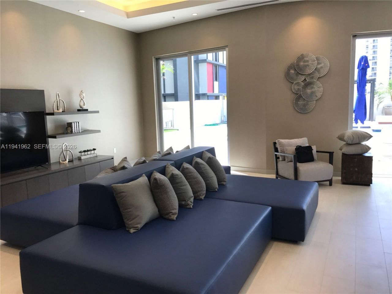 1010 SW 2nd Ave, Unit 506, Miami, FL 33130 Photo