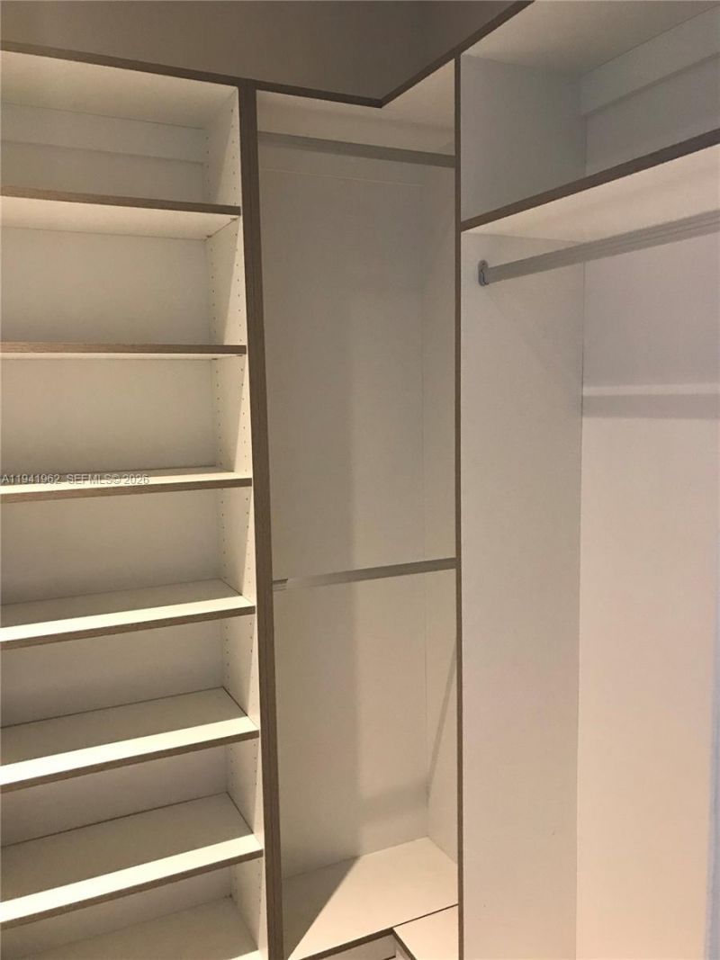 1010 SW 2nd Ave, Unit 506, Miami, FL 33130 Photo