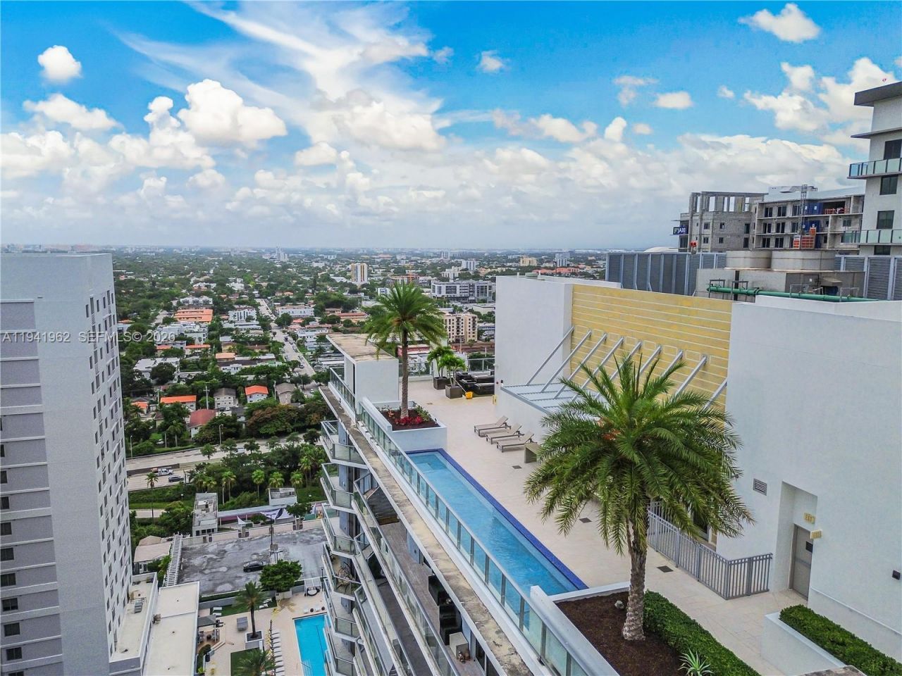 1010 SW 2nd Ave, Unit 506, Miami, FL 33130 Photo