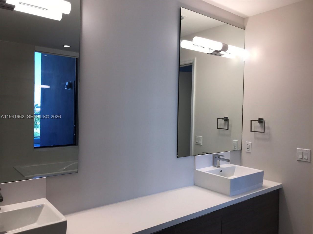 1010 SW 2nd Ave, Unit 506, Miami, FL 33130 Photo