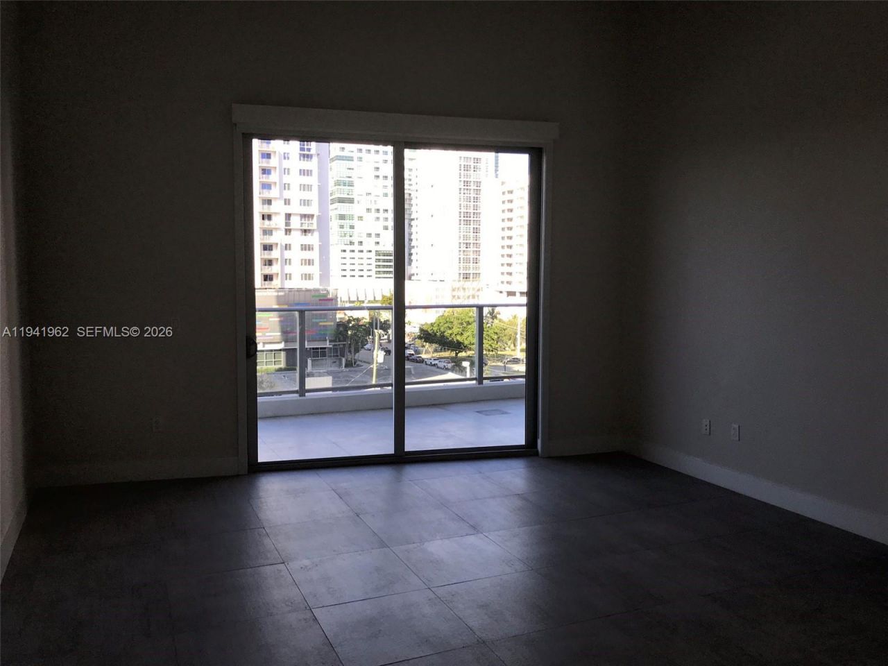 1010 SW 2nd Ave, Unit 506, Miami, FL 33130 Photo
